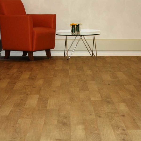 Original Oak Provence Royal Villa Laminate Floor – 2011