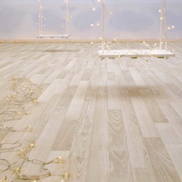 Original White Oiled Ash 3 – str_WD655113